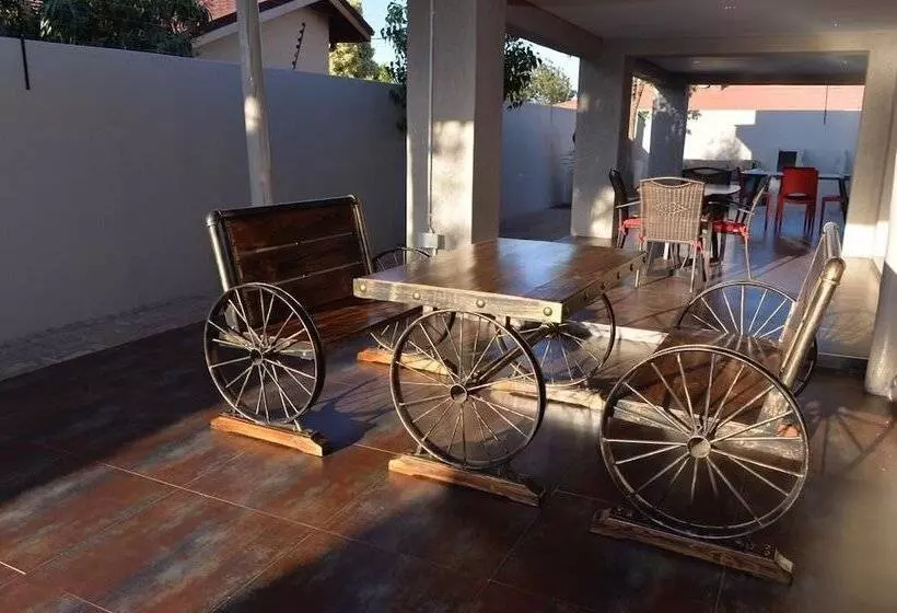 Corner Cottage Bed And Breakfast