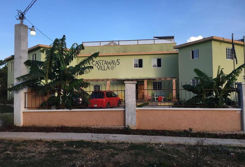 هتل Castaways Villa