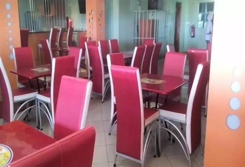 هتل Jkia Airport