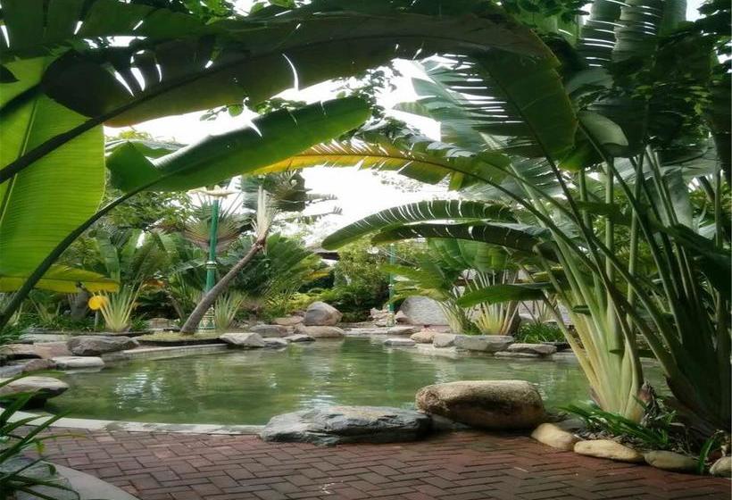 酒店 Sanya Little Fish Hot Spring Holiday