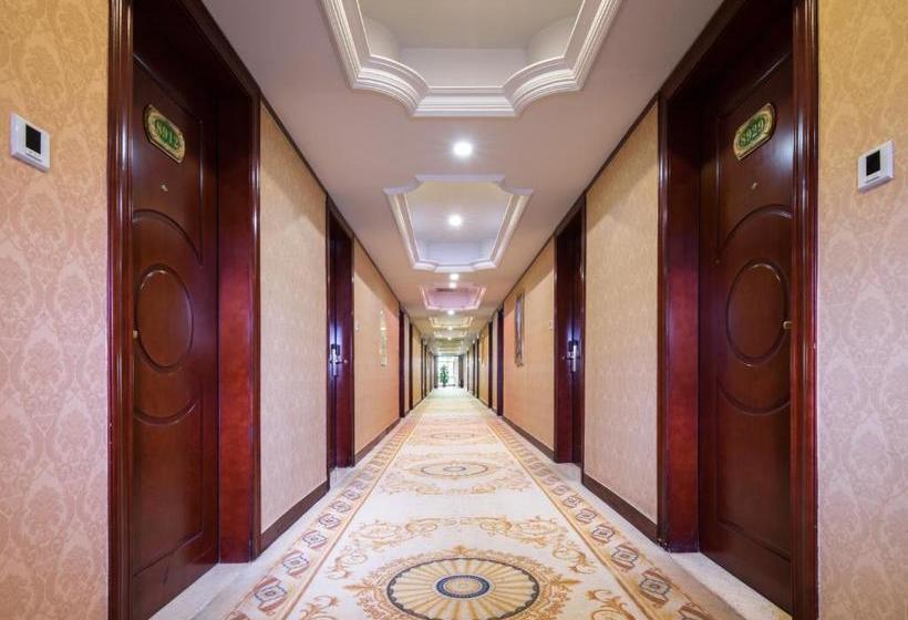 Vienna Hotel Shenzhen Fuyong Qiaotou