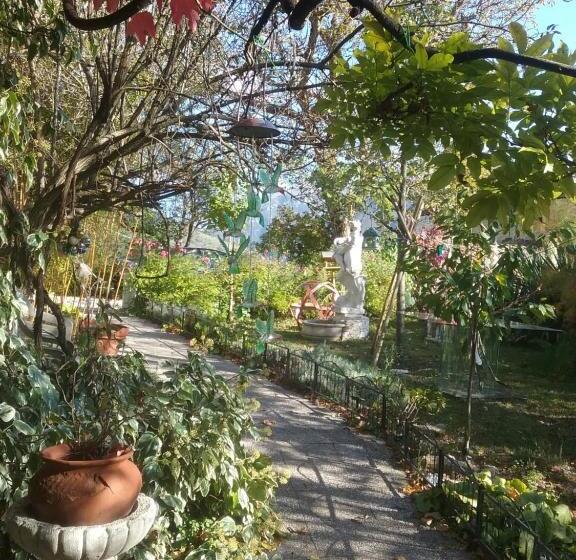 Bed and Breakfast Dimora Nuvole Di Confine