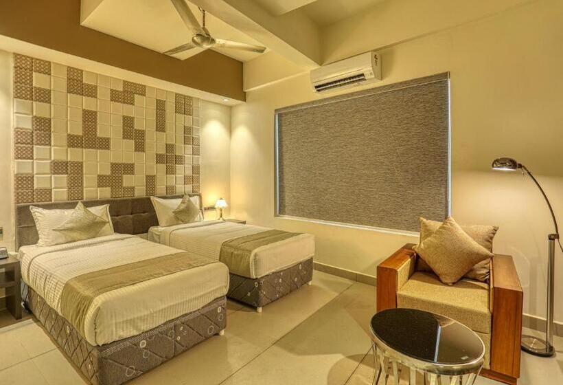 Hotel As Airport Inn