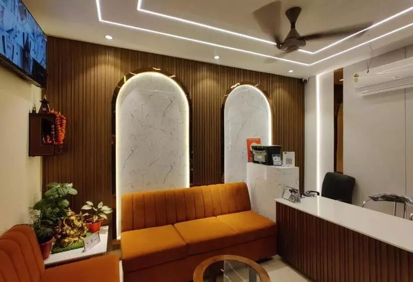 Hotell Devaaya Palace