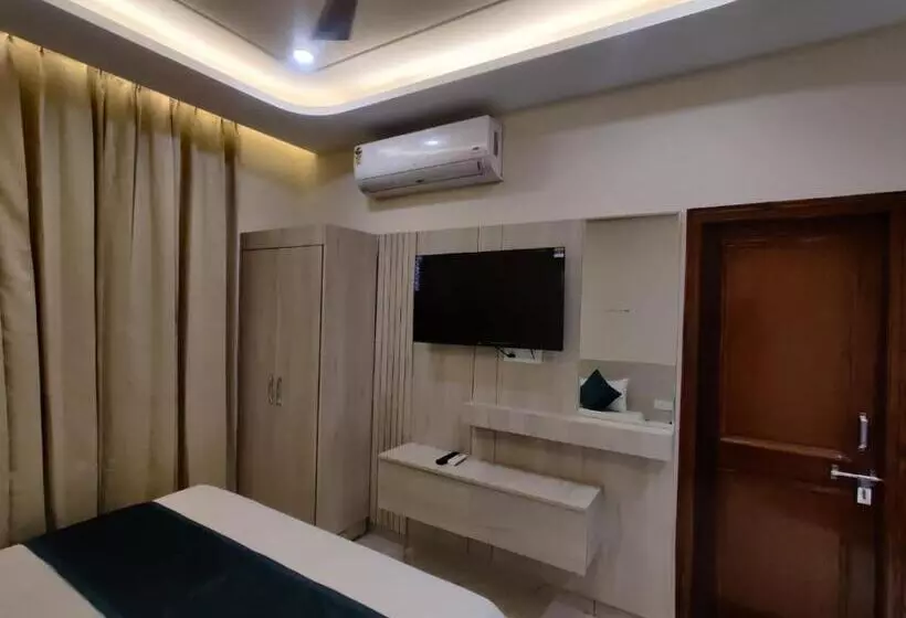 Hotell Devaaya Palace