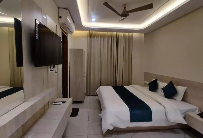 Hotell Devaaya Palace