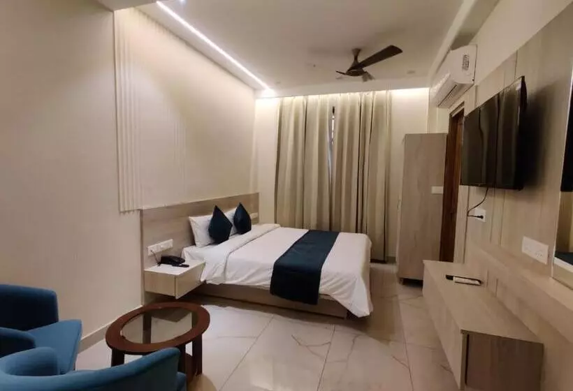 Hotell Devaaya Palace
