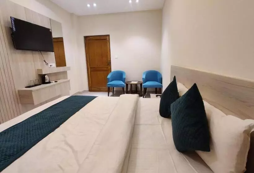 Hotell Devaaya Palace