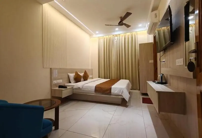 Hotell Devaaya Palace