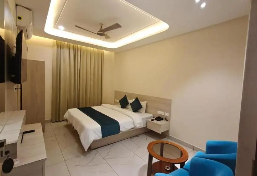 Hotell Devaaya Palace