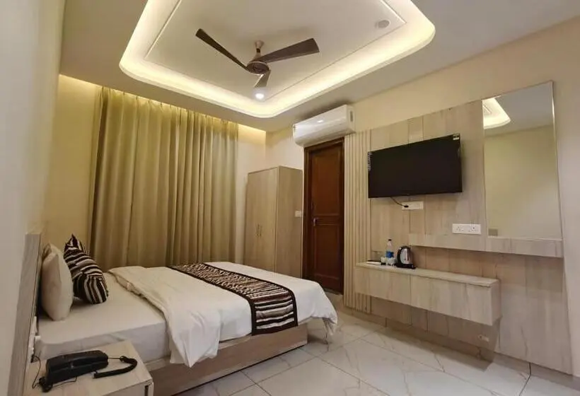 Hotell Devaaya Palace