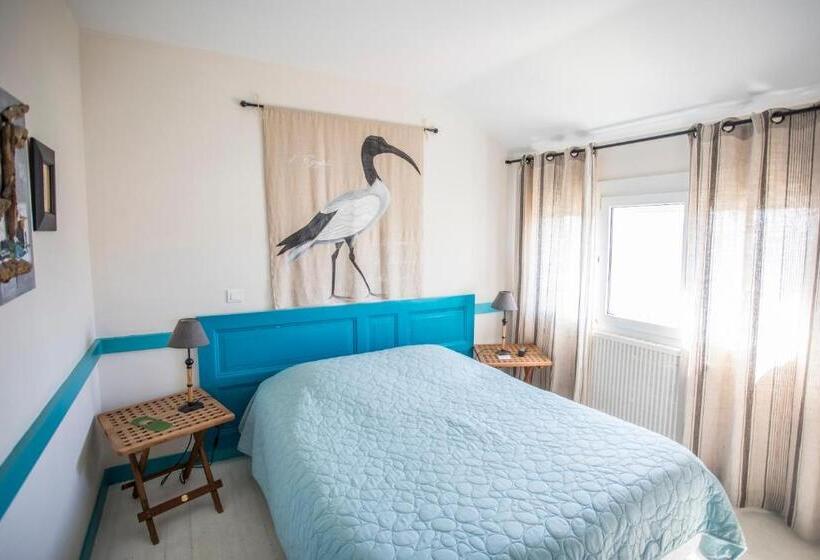 酒店 Mary Boat Trip