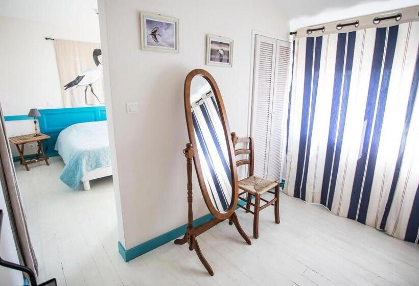 酒店 Mary Boat Trip