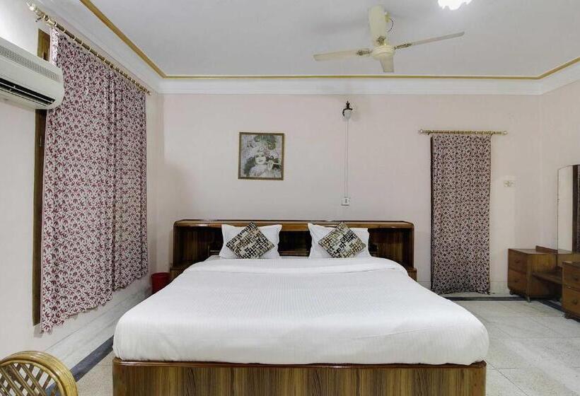 בית מלון כפרי Super Oyo Flagship 45323 Pogl Brahmaputra Guest House