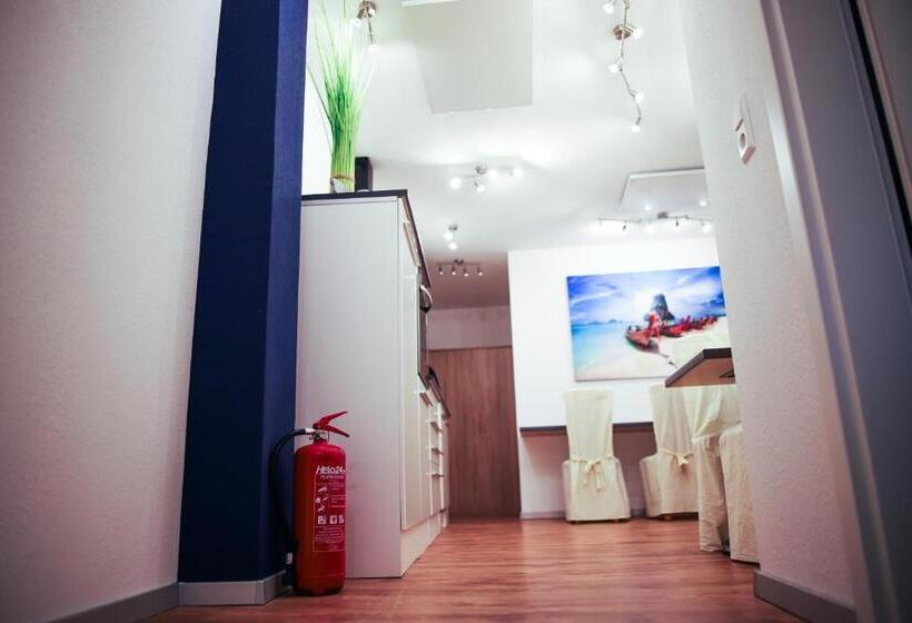 פנסיון Alte Zimmerei Neckarwestheim