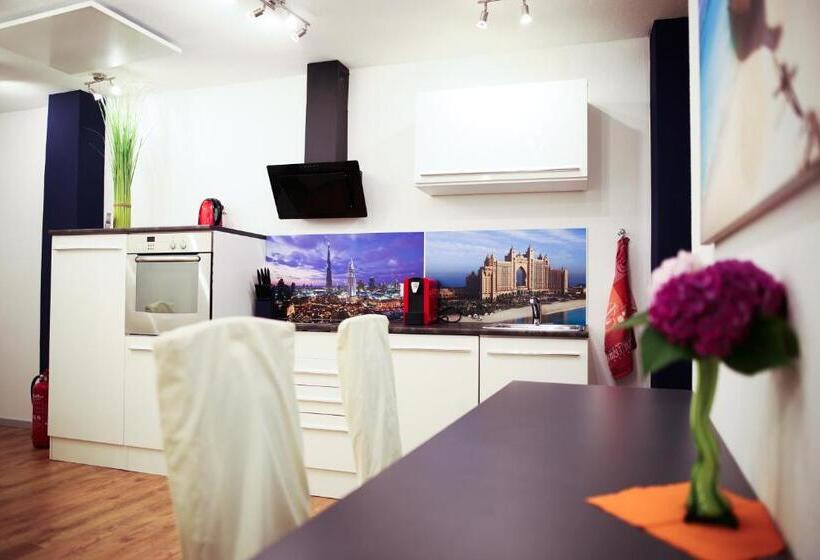 פנסיון Alte Zimmerei Neckarwestheim