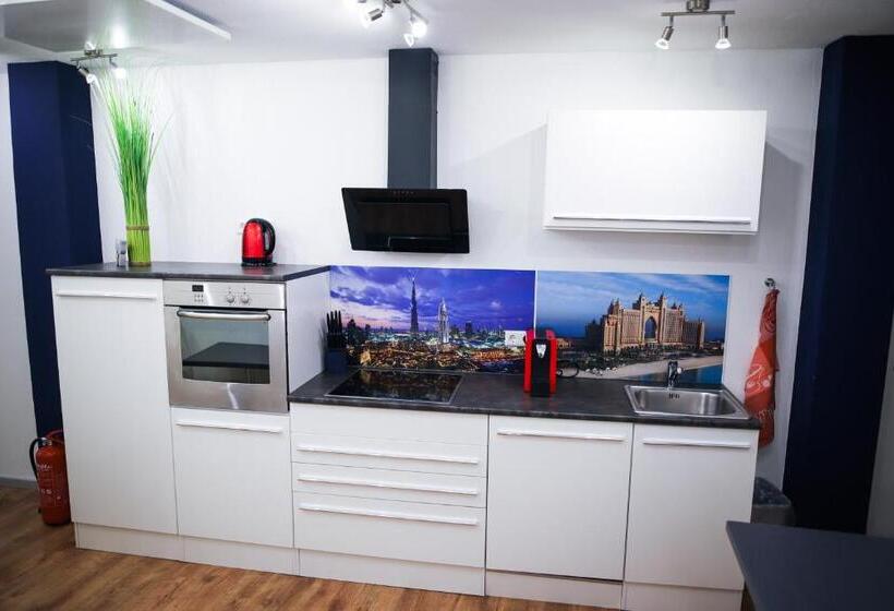 פנסיון Alte Zimmerei Neckarwestheim