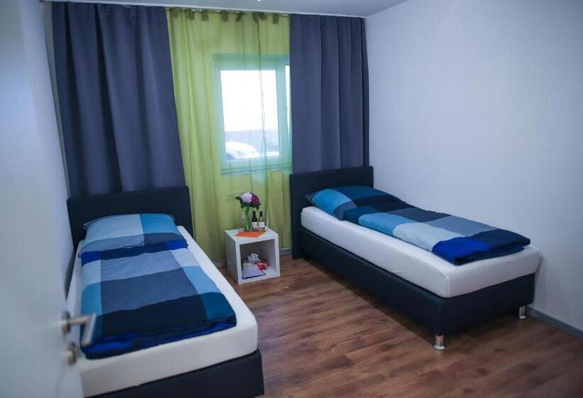 פנסיון Alte Zimmerei Neckarwestheim