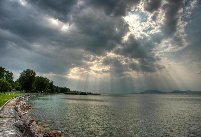 Пансион Anna Apartman