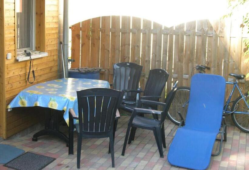 Пансион Anna Apartman