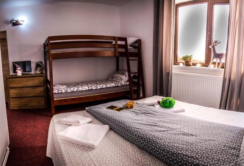 پانسیون Cabana Smile Straja