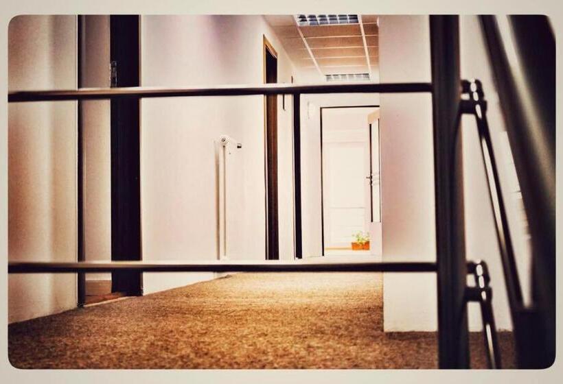 پانسیون Vila Dragomirna