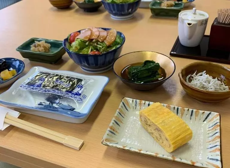 旅館 Osakana Seaside