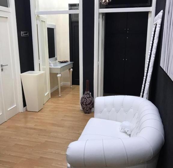 تختخواب و صبحانه Donna Margharet