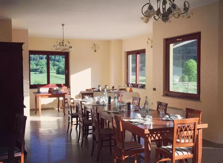 ホテル Agriturismo Acquafredda