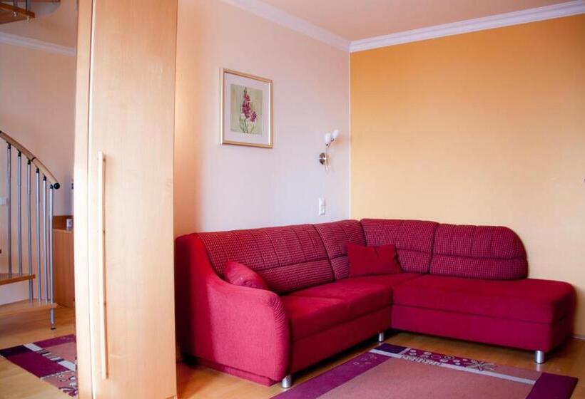 Отель Gasthof Pension Zoller