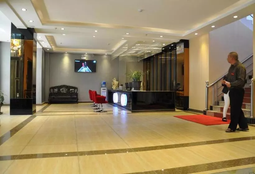 هتل Juli Boutique