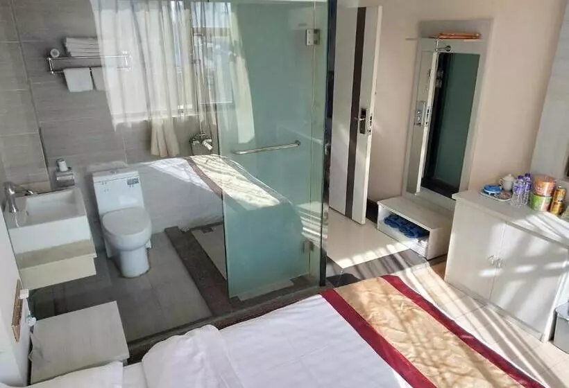 هتل Juli Boutique