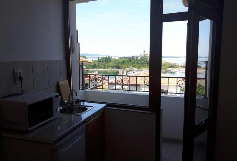 פנסיון Guest House Antique