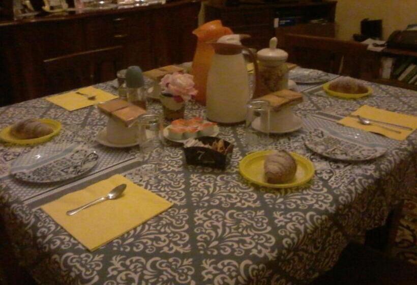 بنسيون Relais Villa Ornella