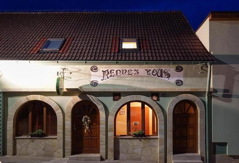 ペンション Rendezvous