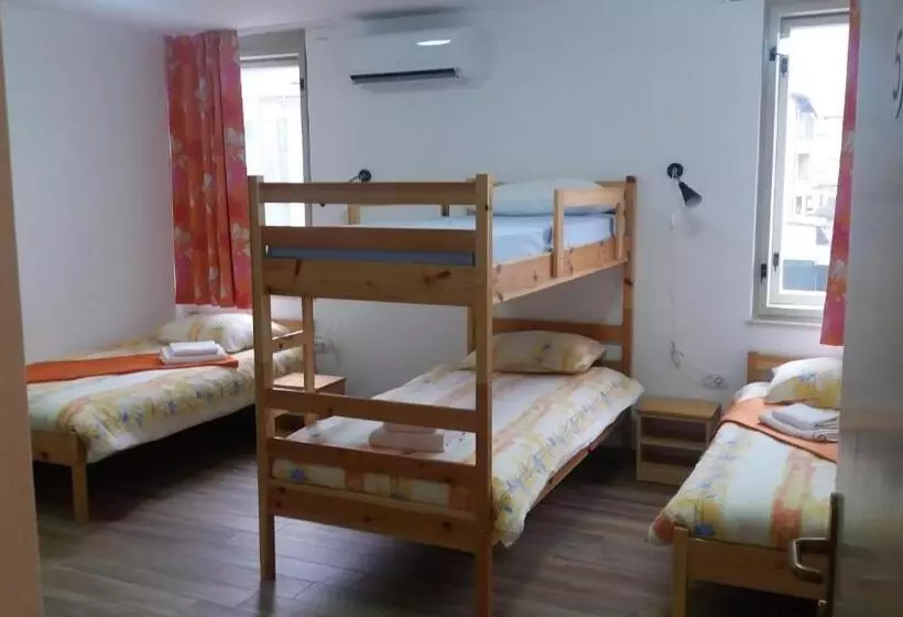 پانسیون Yapka Rooms