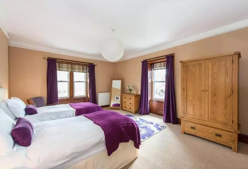 Colterscleuch House B&b