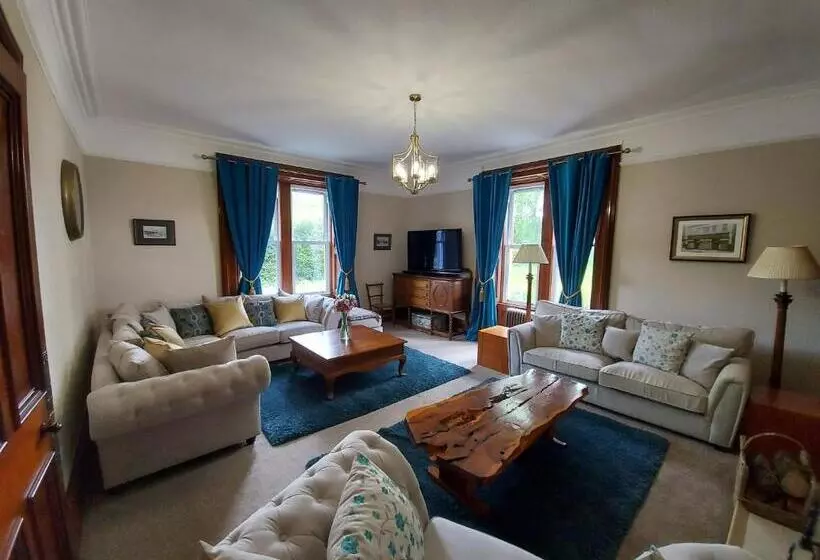 Colterscleuch House B&b