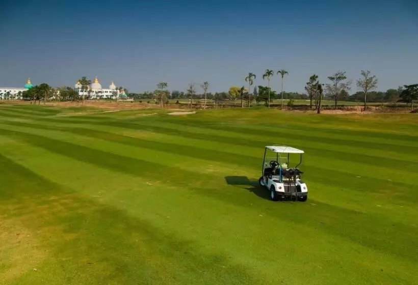 Hotelli Gassan Panorama Golf Club