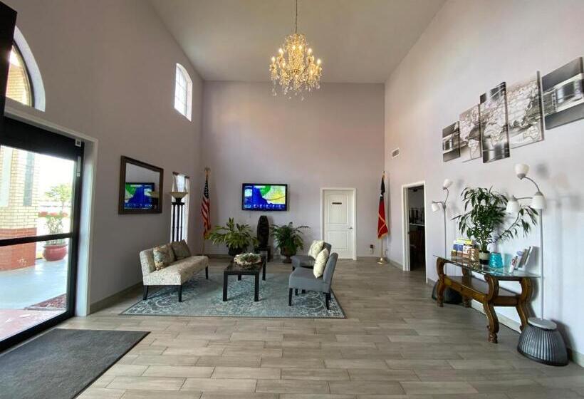 בית מלון כפרי Quality Inn & Suites