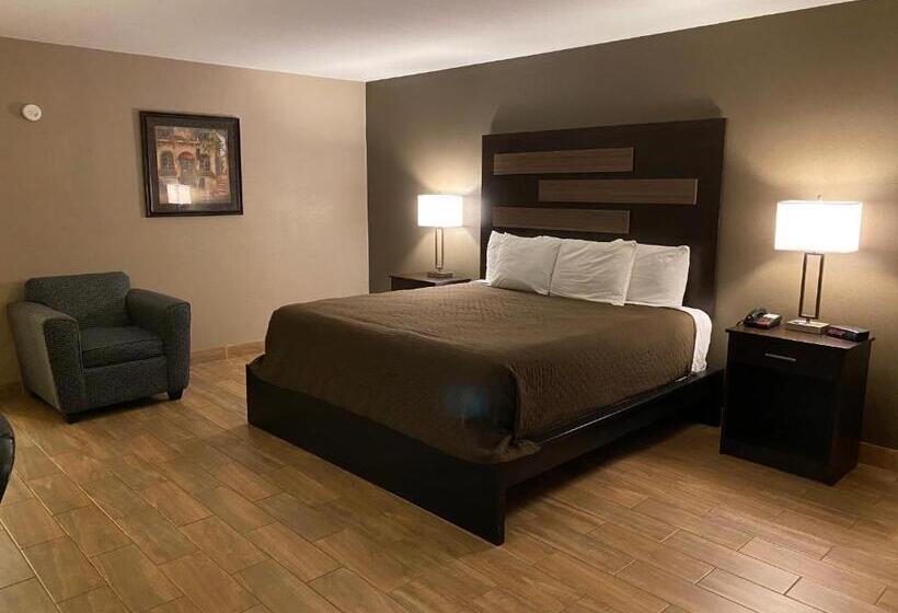 בית מלון כפרי Quality Inn & Suites