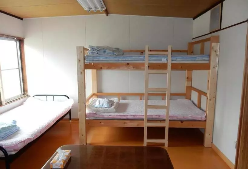 Majatalo Guest House Nisshin