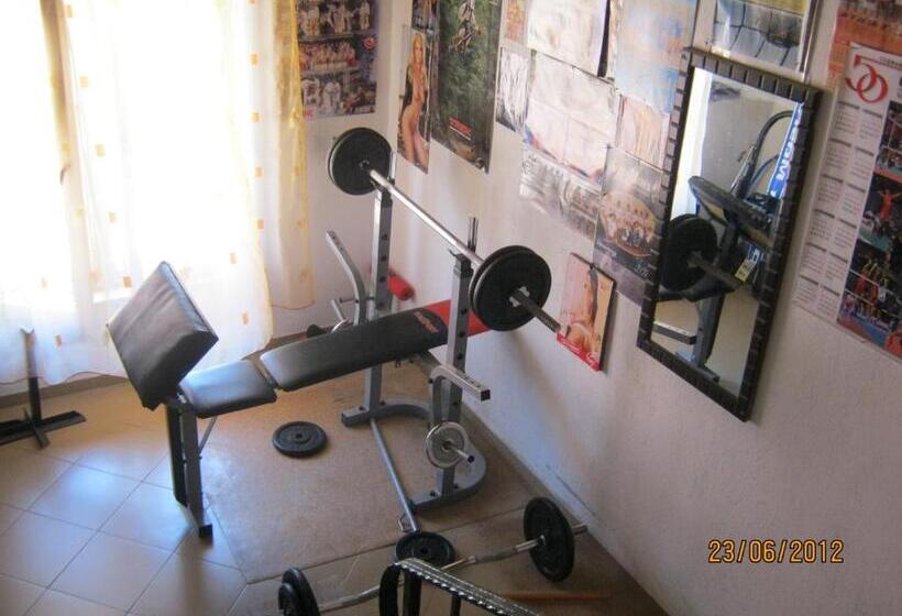 פנסיון Primorski Briz Guest House