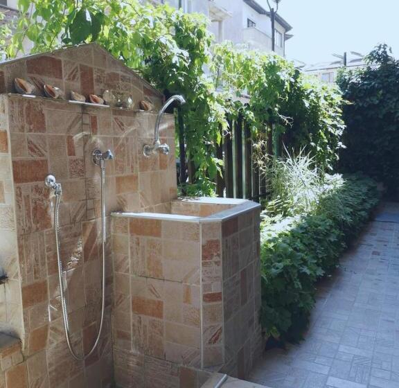 פנסיון Primorski Briz Guest House