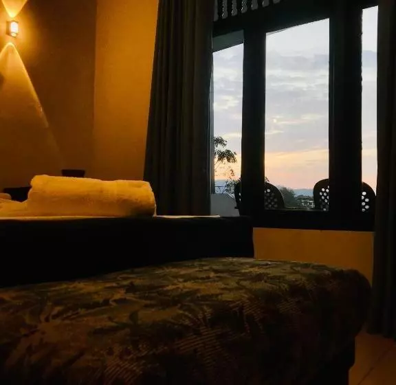 Auberge Cloud Nine