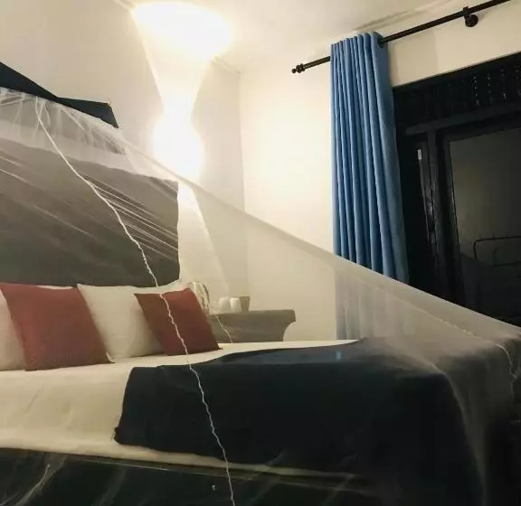 Auberge Cloud Nine