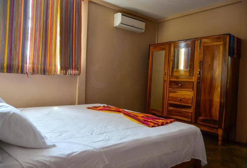 تختخواب و صبحانه Nuestra Casa