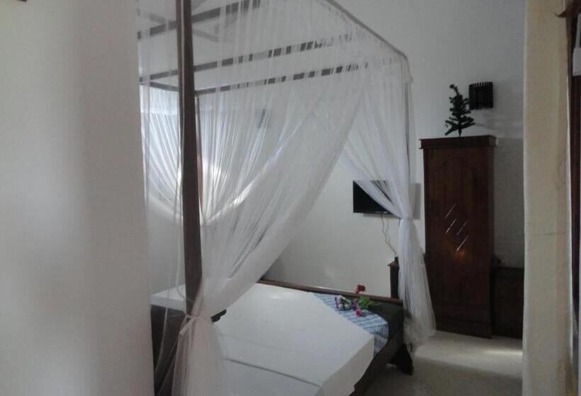 مبيت وإفطار Sapara River Guest