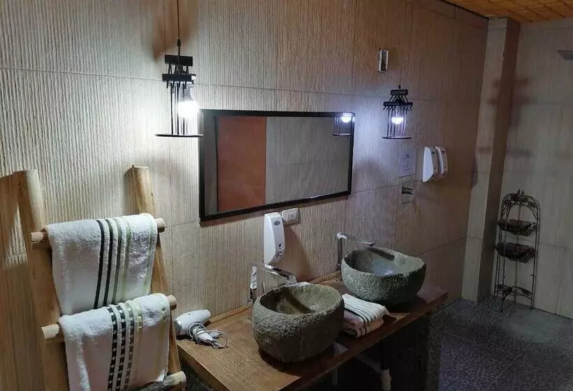 هتل Casa De Sal   Salt