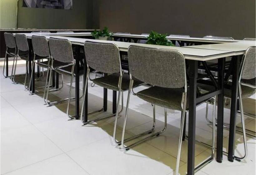 호텔 Goldmet Inn Chengdu Baiguolin Underground Station